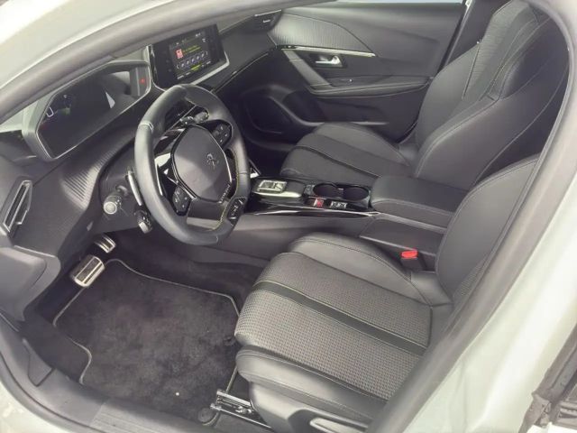 Peugeot 208 EAT8 GT-Line PureTech