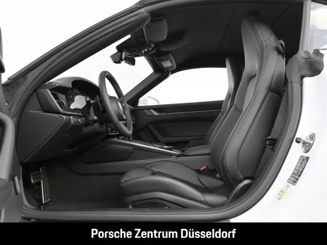 Porsche 992 Cabrio Carrera