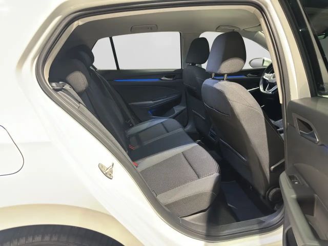 Volkswagen Golf 1.5 TSI