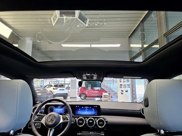 Mercedes-Benz A 200 Progressive