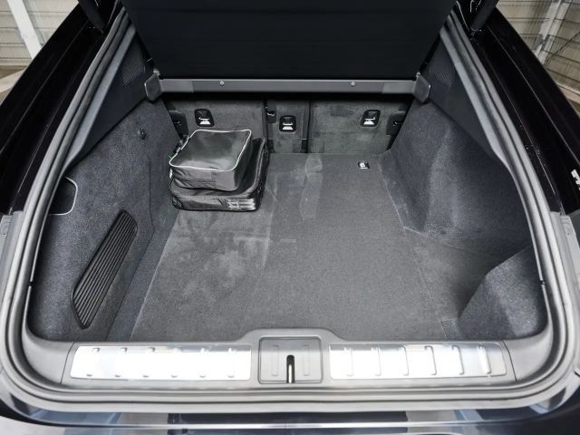 Porsche Panamera 4 E-Hybrid