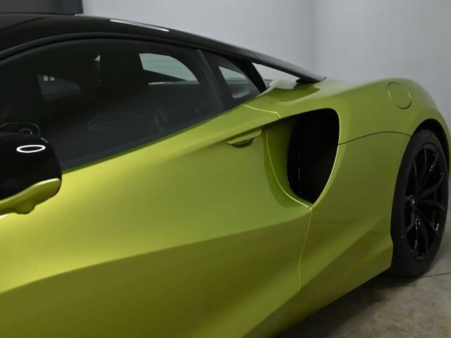 McLaren Artura Artura Performance Pack