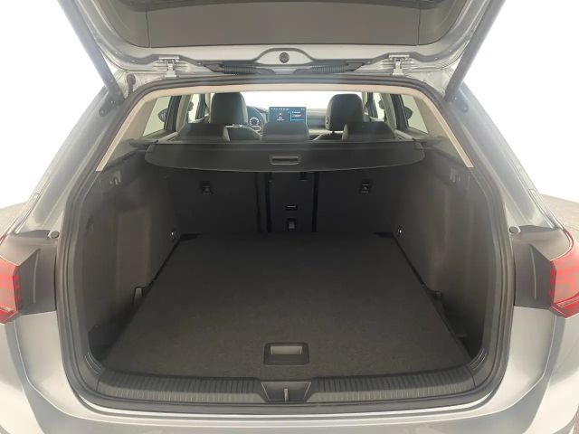 Volkswagen Golf Business DSG Variant