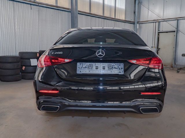 Mercedes-Benz C 200 AMG Line Sedan