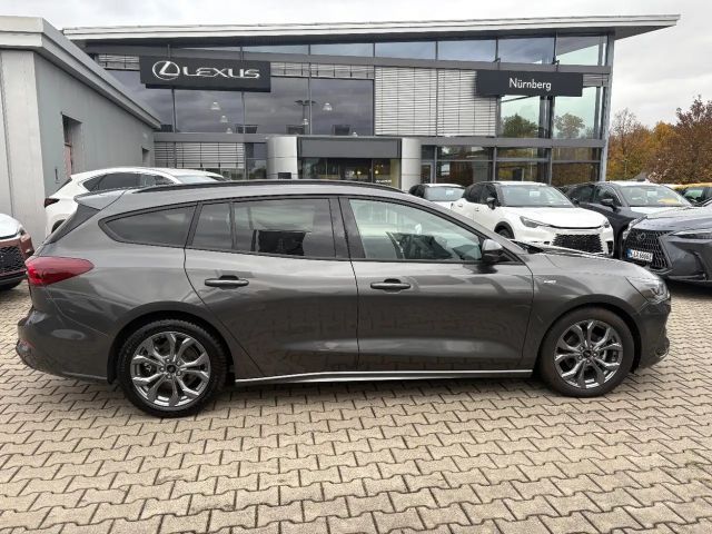 Ford Focus EcoBoost ST Line Wagon