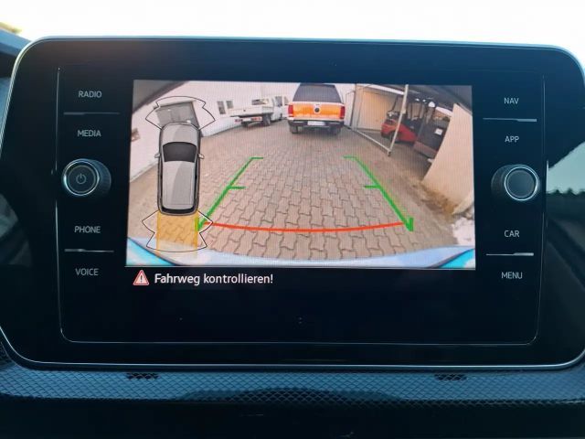 Volkswagen T-Cross TSI Goal LED Navi AID ACC RFK SH LM