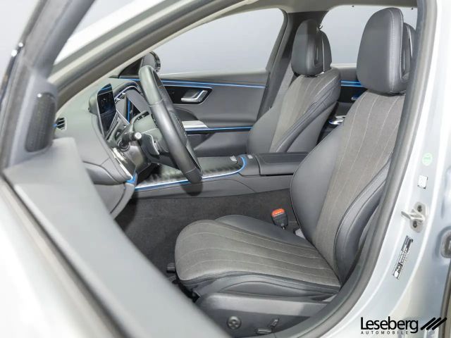 Mercedes-Benz E 200 AVANTGARDE Estate