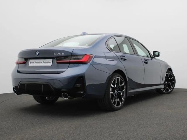 BMW 330 M-Sport Sedan