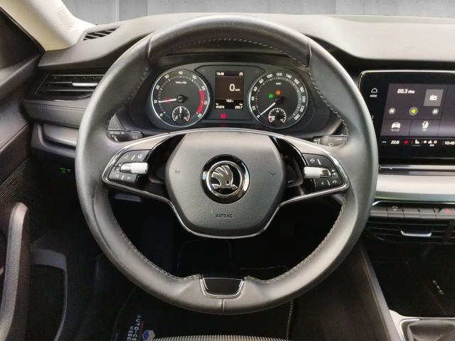 Skoda Octavia 1.5 TSI Ambition