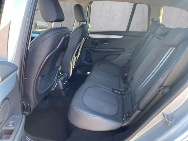 BMW 218 218d Gran Tourer Sport Line