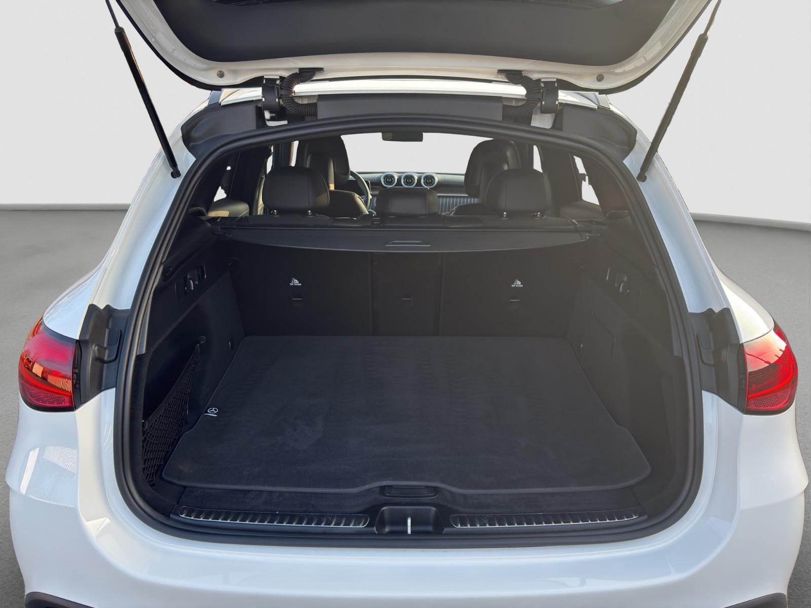 Mercedes-Benz GLC 300 4MATIC AMG Line GLC 300 d