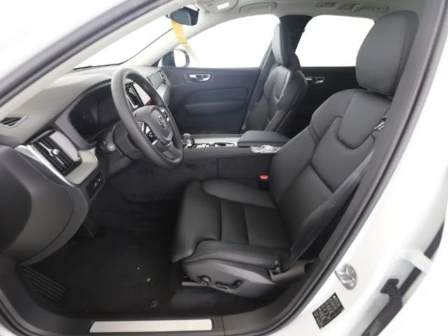 Volvo XC60 Dark Plus T6