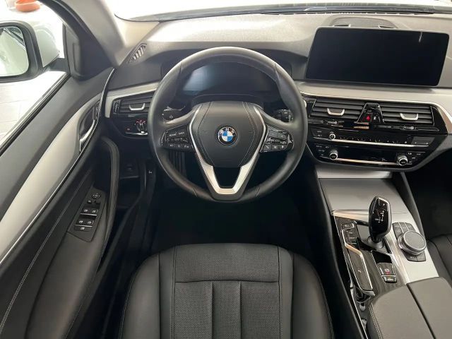 BMW 520 520d Business Line Touring