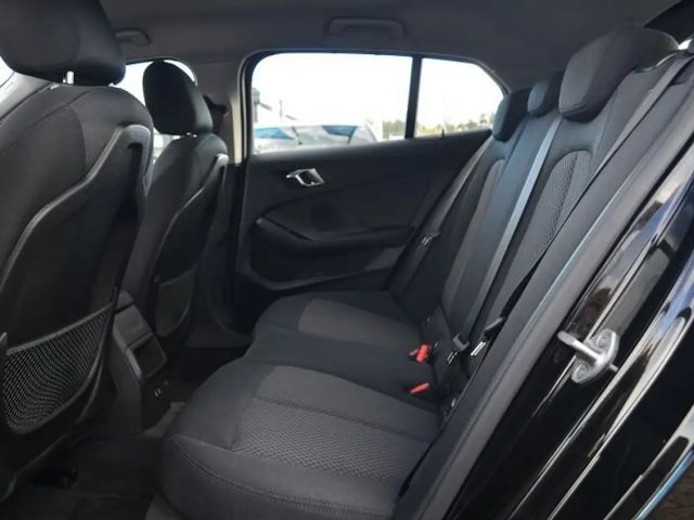 BMW 118 118i Advantage pakket Sedan