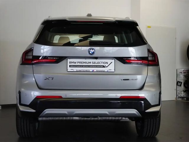 BMW X1 xDrive25e