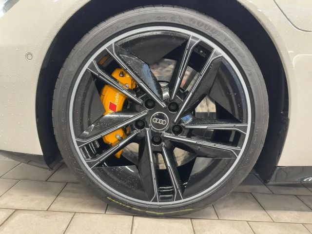 Audi RS e-tron GT Head-Up Laser Pano B&O