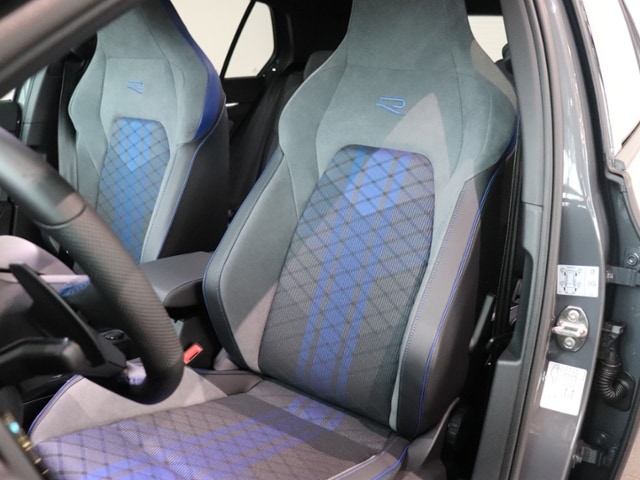 Volkswagen Golf 2.0 TSI DSG Style