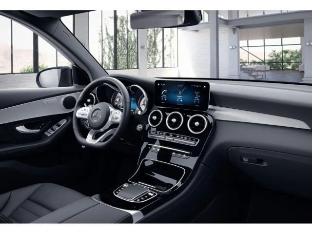 Mercedes-Benz GLC 200 4MATIC AMG Line