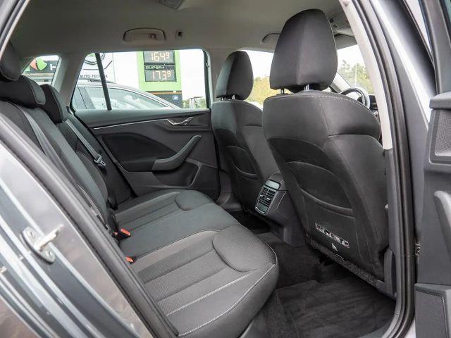 Skoda Kamiq 1.0 TSI Tour