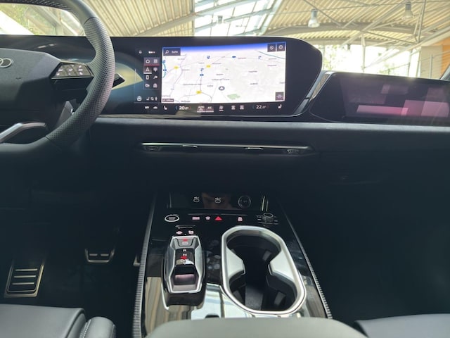 Audi A6 Hybride Quattro S-Tronic Sedan