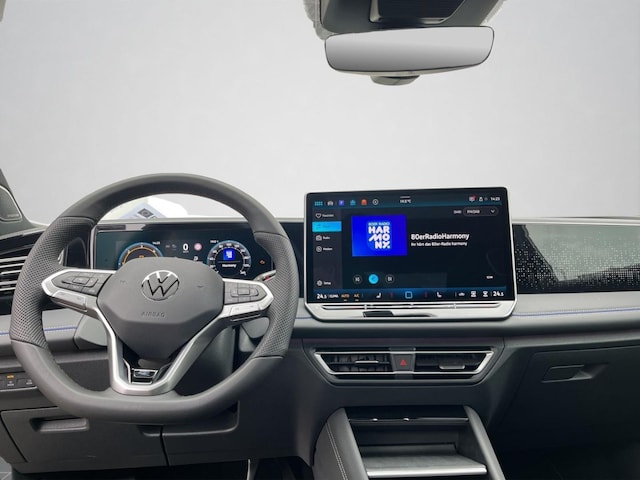 Volkswagen Tiguan 4Motion DSG R-Line