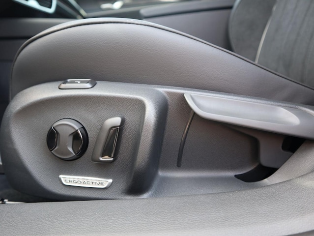 Volkswagen Passat Business DSG