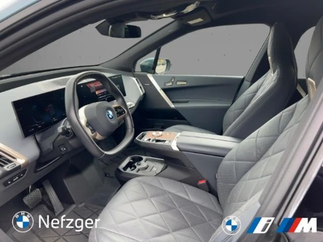 BMW iX xDrive50