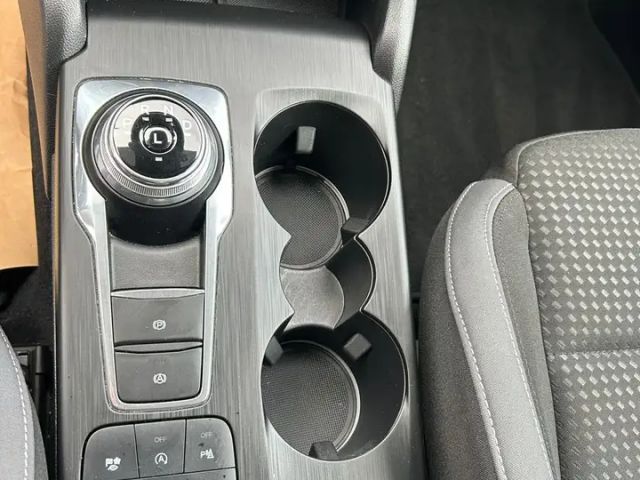 Ford Focus Cool & Connect Wagon