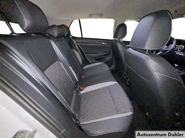 Volkswagen Golf 1.5 TSI Golf VIII IQ.Drive