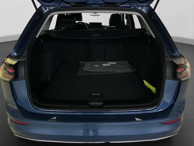 Volkswagen Golf 1.5 TSI Style Variant