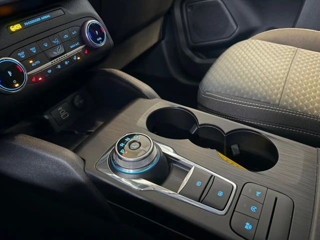 Ford Kuga AWD Cool & Connect