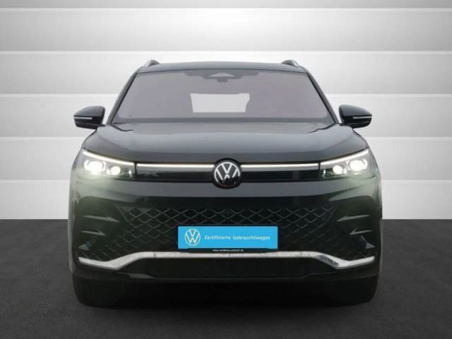 Volkswagen Tiguan 4Motion R-Line
