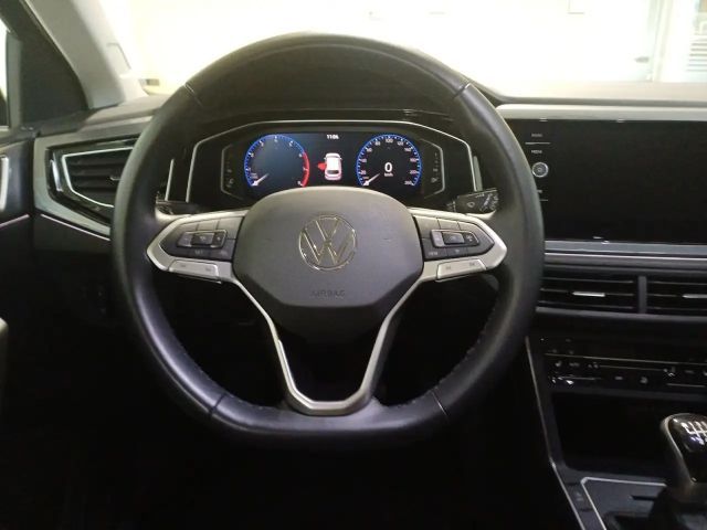 Volkswagen Polo 1.0 TSI Style