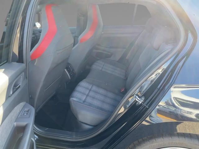 Volkswagen Golf DSG GTI