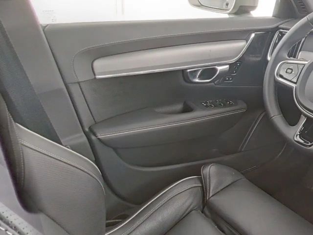 Volvo V90 Cross Country AWD Plus