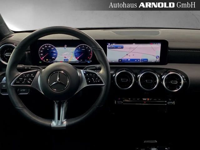 Mercedes-Benz A 200 Progressive