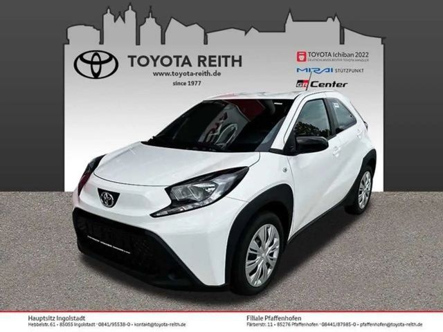 Toyota Aygo X 1.0 VVT-i Business