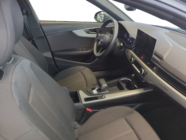 Audi A4 40 TDI Quattro S-Line S-Tronic Sedan