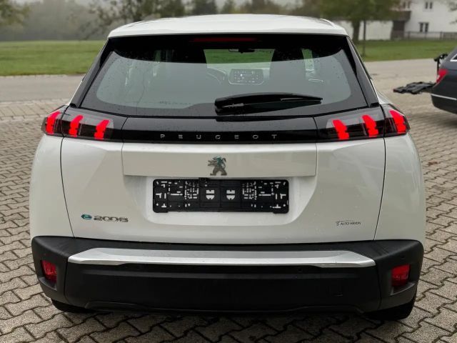 Peugeot E-2008 Active Pack