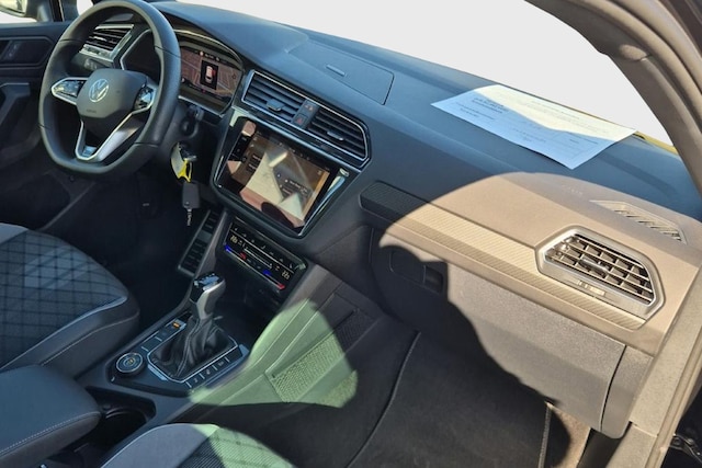 Volkswagen Tiguan 2.0 TDI DSG IQ.Drive R-Line