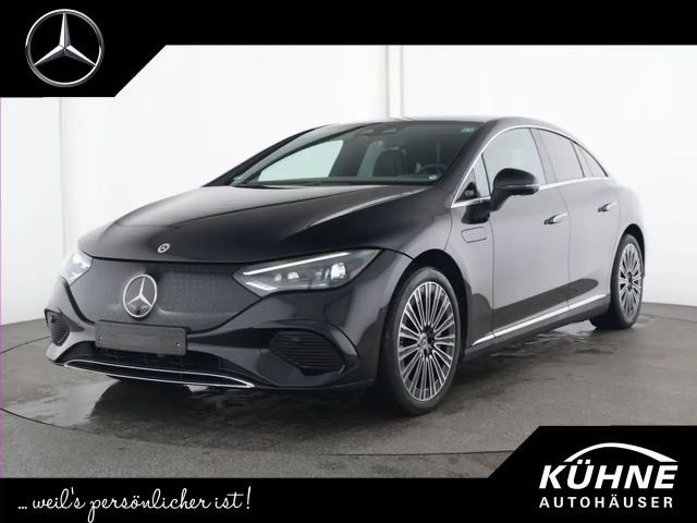 Mercedes-Benz EQE 350 Sedan