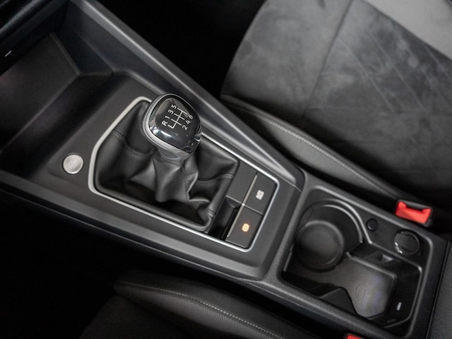 Volkswagen Golf 1.5 TSI Golf VIII