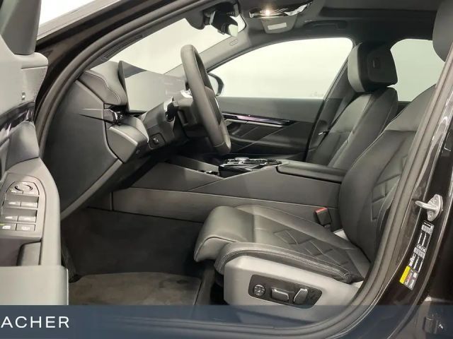 BMW i5 Sedan eDrive40