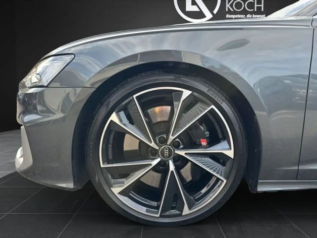 Audi S6 Avant Quattro