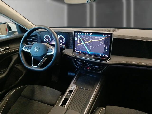 Volkswagen Passat 1.5 eTSI Business DSG