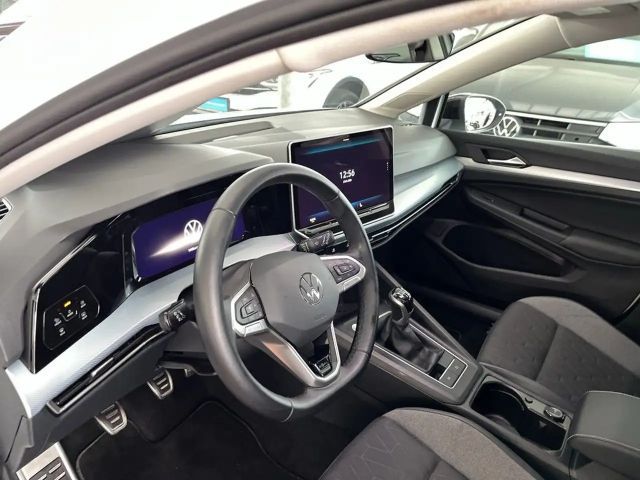 Volkswagen Golf 1.5 TSI