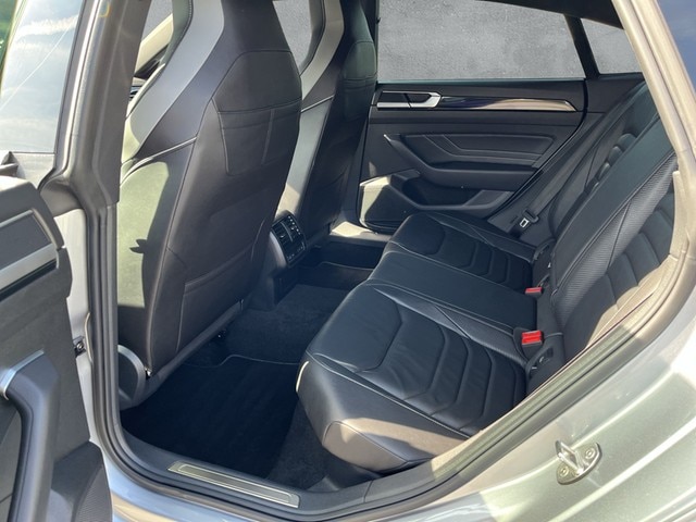 Volkswagen Arteon 2.0 TSI DSG R-Line