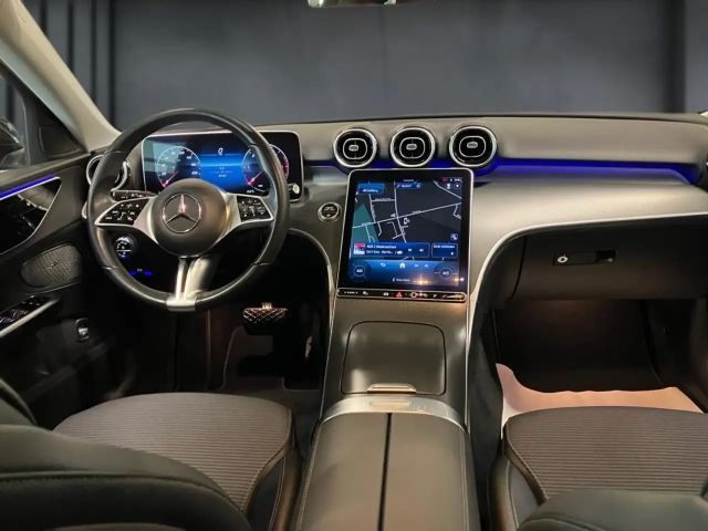 Mercedes-Benz C 220 AVANTGARDE C 220 d Estate