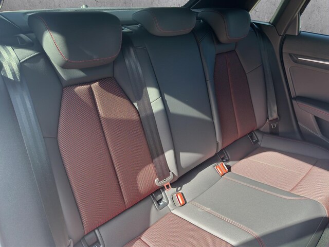 Audi A3 35 TFSI S-Line S-Tronic Sportback