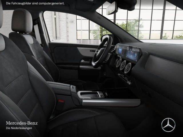 Mercedes-Benz GLA 220 4MATIC AMG Line